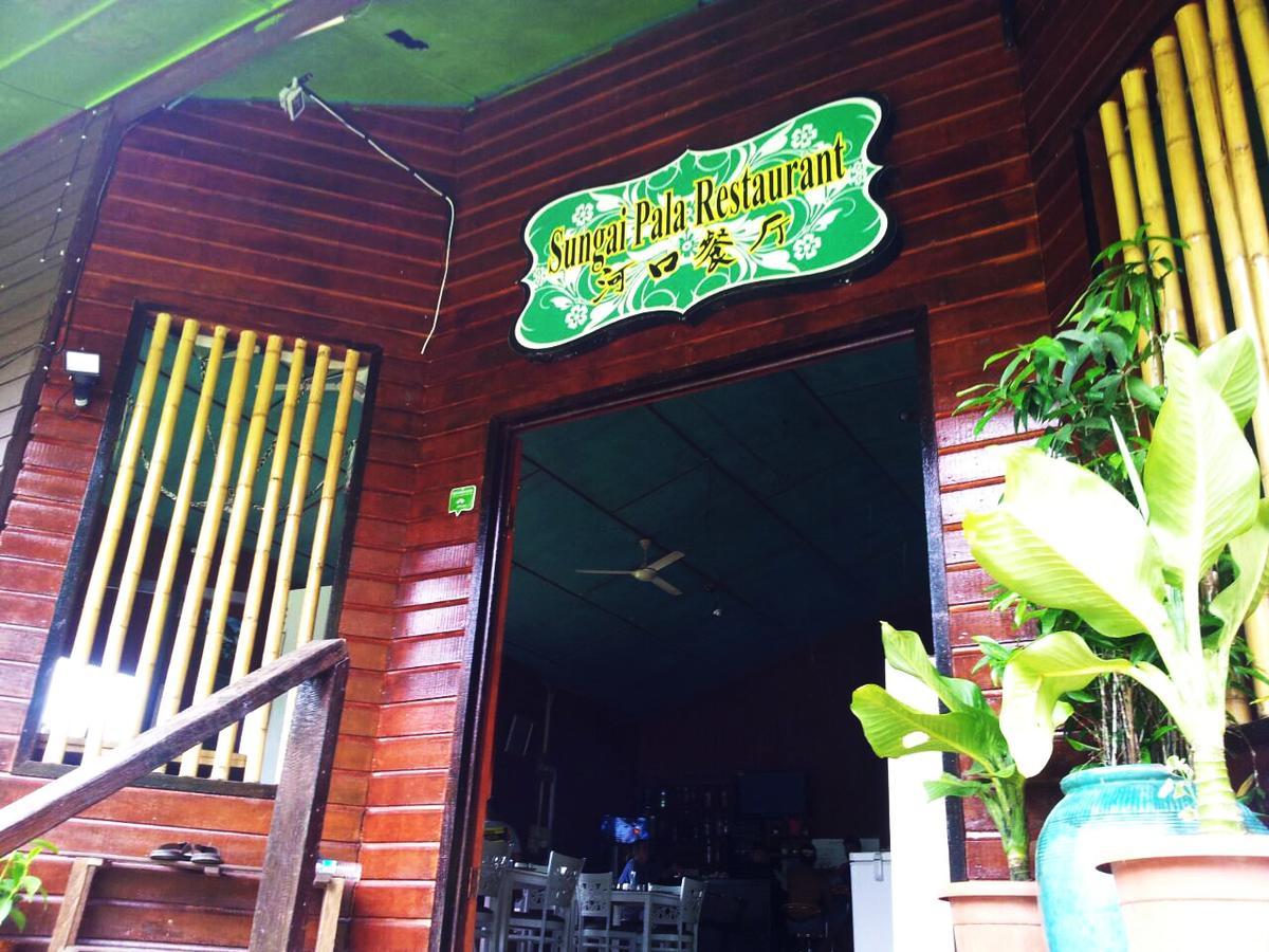 Benarat Lodge Mulu Exterior foto
